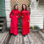 Pascale Hutton Instagram - Because one twinning post was never going to be enough! #WCTH #Hearties @hallmarkchannel @wcth_tv @erinkrakow