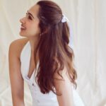 Pashmina Roshan Instagram - Saach batao, Kitni baar hua hai #ishqviskpyaarvyaar ?
