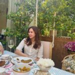 Pashmina Roshan Instagram - Trying to find the little joys in life, today it’s a guilt-free Saturday afternoon at home💕