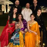 Pashmina Roshan Instagram - Happy Diwali! Wishing you all love and so much light ✨🪔