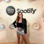 Pastora Soler Instagram - Fiestas de la música!!!! Que noche más divertida!!! 🩶🩶🩶🩶 Cómo está brillando mi cuidad estos días!!!! Que bonita!!!!!! 🫶 #Sevilla #Latingrammys #celebrandolamusica