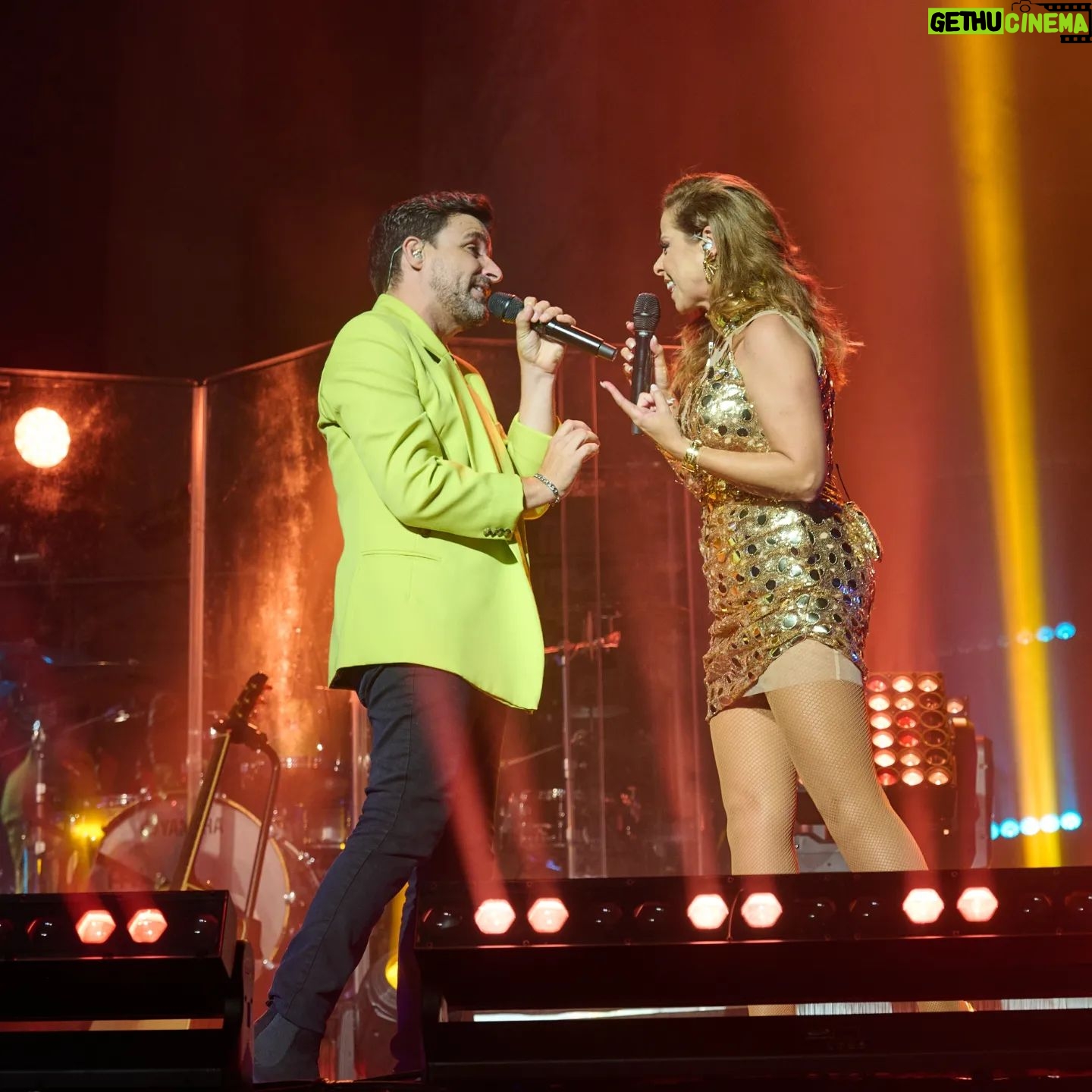 Pastora Soler Instagram - Compartir SIGO con una artista tan especial como @pastorasoler ha sido un auténtico honor. ¡Espero que la estén disfrutando!