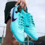 Patri Guijarro Instagram - “It’s the perfect boot for me, because it adapts very well to my foot and to my style of play.” Patri Guijarro, @fcbfemeni Midfielder @patri8guijarro is tuned for touch in the 𝐓𝐢𝐞𝐦𝐩𝐨 𝟏𝟎 with soft, lightweight FlyTouch Plus that forms to her foot and stays consistent in varied conditions 🤌🌦️ #NikeFootball