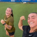 Patri Guijarro Instagram - De estos días… 🏄🏼‍♀️🤪👧🏼🩷🍣😎⛰️⚽️