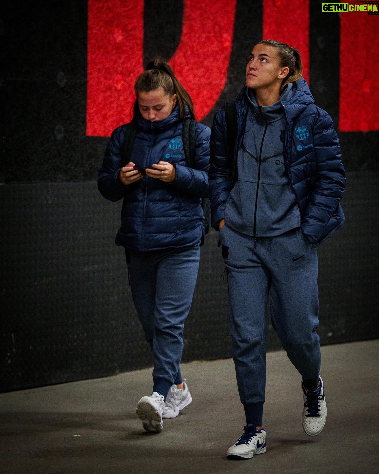 Patri Guijarro Instagram - Gran victoria en @wchampionsleague 💙❤️