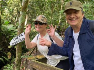 Patricia Paquin Instagram - Partir autrement entre amis @tv5.ca ce soir 21h avec Francis Reddy #equateur #sanfranciscodepajan