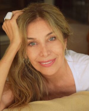 Patricia Viggiano Instagram - “Sin cronicidad es un guiño del Universo haciéndote saber, que estás haciendo las cosas bien” 😉
Y q lindo se siente…
Pásenlo lindo y a quienes estén pasando momentos difíciles gran abrazo!

PH: @sebanaonok 
  @aguspulidook