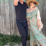 Patricia Kelly Instagram - Gabriel und Malika haben uns angesteckt, aber es ist viel Luft nach oben! 😂😂🤠💃 @denis.sawinkin.official @gabrielkelly_official @malikadzumaev #inlovewithmynerd #dancing #lavidaesbella #dancingontheroofs #mallorca #españa #miqueridopais #patriciakelly #kellyfamily #thekellyfamily
