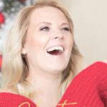 Patricia Kelly Instagram - Am Freitag erscheint meine neue Single „Christmas With You“ 🎄🎄🎉🎁 Jetzt schon vormerken: https://umg.lnk.to/ChristmasWithYou 😍 (Link in Bio) #ChristmasWithYou #newsong #christmas #weihnachten #weihnachtsmusik #savethedate #2411 #patriciakelly #kellyfamily #thekellyfamily