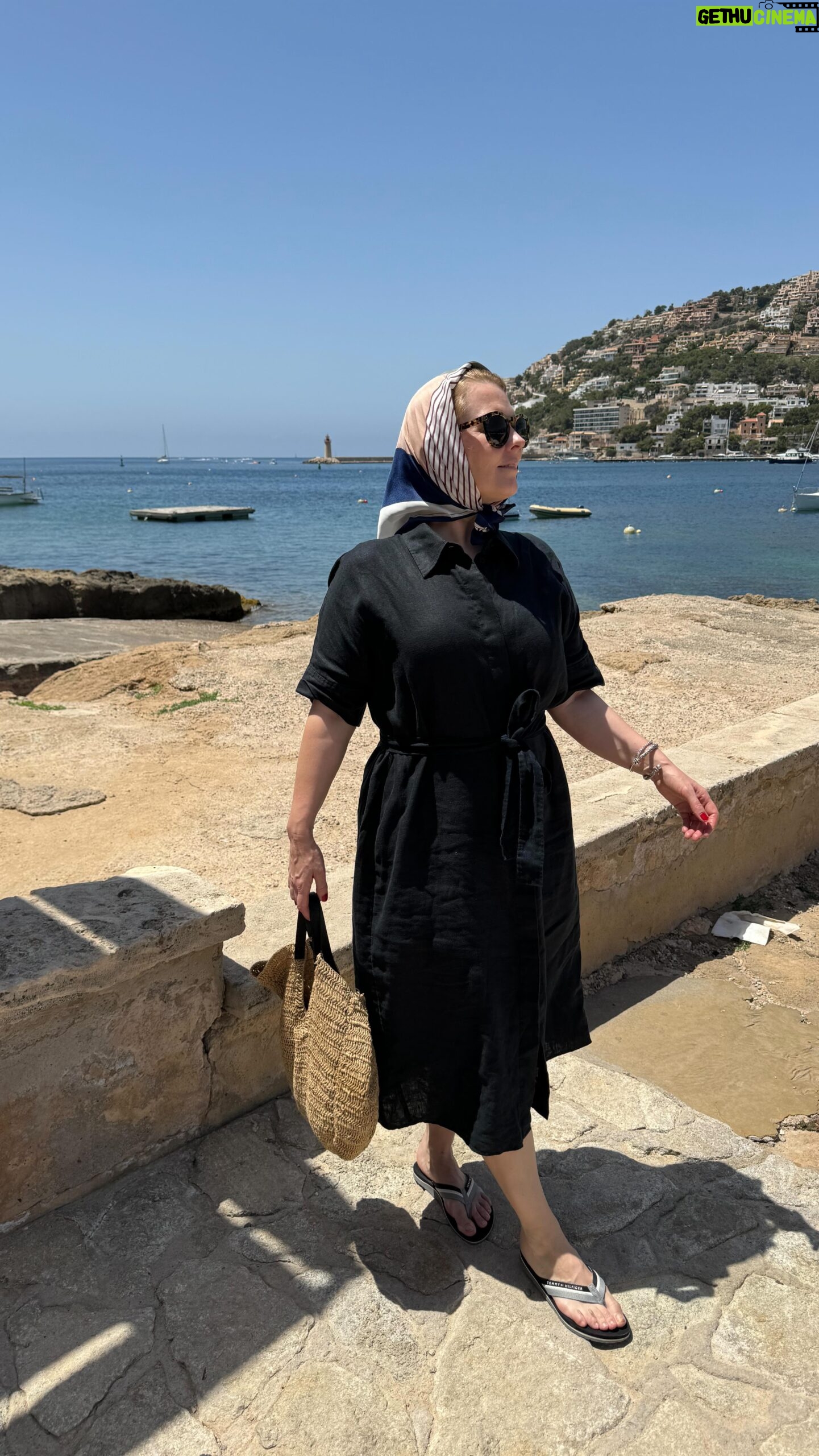 Patricia Kelly Instagram - Living the dream..♥️☀️ #grateful #mallorca #españa #dreamcometrue #nature #love #recovery #mipaisquerido #patriciakelly #thekellyfamily #kellyfamily @denis.sawinkin.official