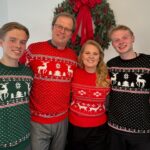 Patricia Kelly Instagram - Merry Christmas to everyone!🎄🌟🎄🎄 lots of love and joy in these days to you & loved ones 🎄♥️❄️🎄🎄 wie feiert ihr die Weihnachtstage? @denis.sawinkin.official @sawinkinalexander @iggikelly_official #christmas #family #christianfaith #faith #hope #peace #birthofjesus #holydays #patriciakelly #kellyfamily #thekellyfamily