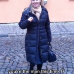 Patricia Kelly Instagram - Ihr Lieben, mir ist heute dieses kleine Video in die Hände gefallen, das 2012 entstanden ist... Damals war ich gemeinsam mit Denis für ein Konzert in Prag und natürlich waren wir auch in der Straße, in der „First Time“ gedreht wurde. Ein doppelter #throwback also... 🕞🕖 Heute würde ich das Script zum Video wahrscheinlich etwas anders machen, weniger dramatisch. Aber damals sollte die Verzweiflung und Hoffnungslosigkeit dieser Frau deutlich werden. Nächstes Jahr wird das Video bereits 30 Jahre alt, aber so lange wollte ich mit diesem kleinen Rückblick nicht warten 🤓😂 Schaut doch nochmal ins „First Time“ -Video, wenn ihr Lust habt und teilt eure Gedanken dazu mit mir ❤️ #memories #videoclip #firsttime #prag #praha #street #drehort #erinnerungen #patriciakelly #kellyfamily #thekellyfamily