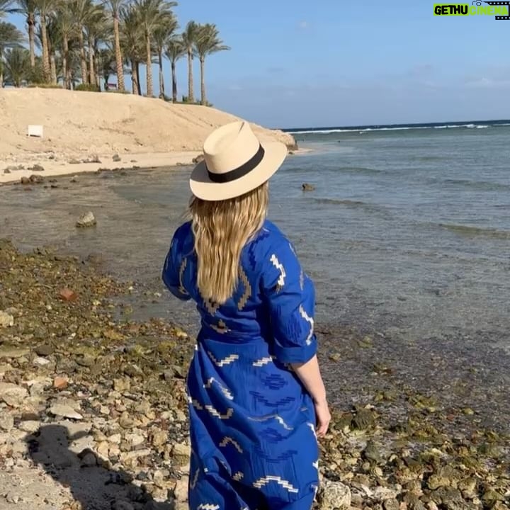 Patricia Kelly Instagram - #throwback to our beautiful holidays βοΈπΆοΈπ΄ποΈπ©ββ€οΈβπ¨ @denis.sawinkin.official π#tbt #throwbackthursday #vacation #auszeit #sun #love #family #travel #holidays #patriciakelly #kellyfamily #thekellyfamily