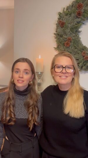 Patricia Kelly Instagram - @eesskkee_ hat einen wundervollen neuen Song geschrieben, der eine ganz wichtige Botschaft für jeden von uns hat: Du bist perfekt so wie du bist 🙏🏻🙂🥰 Proud of you Eske!!! ♥️♥️
„Du bist perfekt“ wird am 26. Januar veröffentlicht 🤩 
#dubistferfekt #song #eske #artist #newmusic #comingsoon #important #message #wichtig #family #familie #patriciakelly #kellyfamily #thekellyfamily