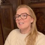 Patricia Kelly Instagram - Ihr Lieben, gemeinsam mit @happy_immo_club habe ich einen Podcast aufgenommen, den ich euch hier empfehlen möchte. Happy Immo ist ein Unternehmen von zwei Powerfrauen, Anaïs und Maya, deren Mission es ist, Frauen dabei zu helfen, ihre erste Immobilie zu kaufen. Ein Weg, sich ein finanzielles Polster und sichere Altersvorsorge zu schaffen. 💪🏻💃 Ich halte das für ein sehr wichtiges und auch interessantes Thema. Daher schaut euch mal auf ihren Seiten um und hört in den Podcast 🤩🏡 👉🏻https://spoti.fi/3u2s6Tr (Link in Bio & Stories) #unbezahltewerbung #empfehlung #immobilien #investing #diversity #proptech #happyimmo #podcast #womensupportingwomen #patriciakelly