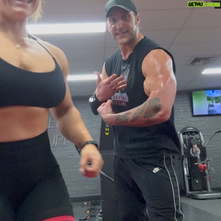 Patricia Parker Instagram - At the end of the day, I’m just a huge wrestling fan, so this photo is wild to me. Body gang meet up at the gym here in Australia before our events 🔥 Watched @chrismasters310 growing up and he was really the first “body guy” I ever saw. Appreciate the massive confidence boost and confirmation that I’m heading in the right direction 💪🏼 Just super cool to meet these two in person finally 🫱🏼🫲🏻