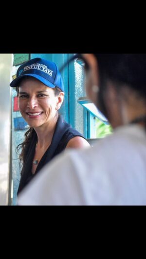 Patricia Velásquez Instagram - De espíritu libre y corazón noble y generoso, esa es Patricia Velásquez. ¡Feliz cumpleaños Pat!