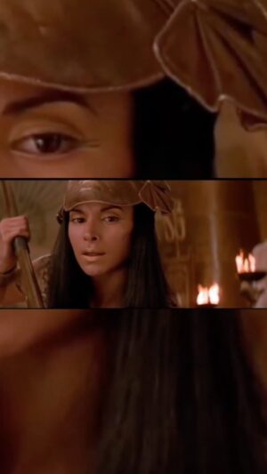 Patricia Velásquez Instagram - Muchos comentan esta escena ❤ y para ti cual es tu escena favorita?  Seguiré compartiendo más anécdotas de este maravilloso trabajo 

#tbt #themummy #themummyreturns #actress #cine