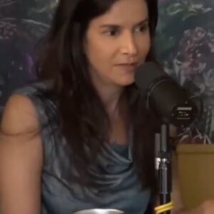 Patricia Velásquez Instagram - #patriciavelasquez #podcast #actress 

Podcast completo en el canal de YouTube de la maravillosa @erikadlvoficial