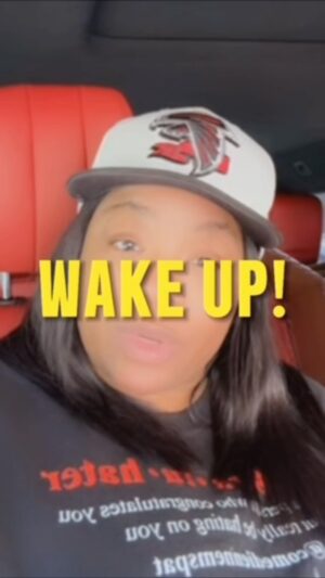 Patricia Williams Instagram - Young People!  Let this be your alarm every morning. Let’s talk about it! I wanna hear your opinions in the comments ⬇️

See me live: 

May 3 Los Angeles, CA The Belasco
May 11 Atlantic City, NJ Harrah’s Casino
May 17 Lexington, KY 
May 18 New Orleans, LA
May 31 Cincinnati, OH 
June 1 Columbus, OH
June 14-15 Greenville, SC Comedy Zone
June 20-21 Greensboro, NC Comedy Zone
July 12-13 Salt Lake City, UT WiseGuys
July 19-20 Providence, RI
August 2-3 Tulsa, OK
August 23-24 Springfield, MO
August 30-31 Huntsville, AL 

#mondaymotivation #youngpeople #wakeup