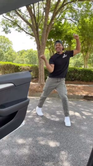 Patricia Williams Instagram - How I’m feeling after seeing ya’lls response of season 4 of 
@themspatshow Love the fact you all have been enjoying the whole season. The loves been real 💜🫡 🙏🏾

What’s been y’all’s favorite episode so far???