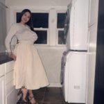 Patti Harrison Instagram - Clean laundry is ALWAY worth the wait!