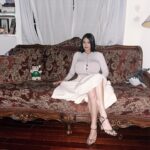 Patti Harrison Instagram - EDIT: Thanks so much to everyone who’s said such nice things about my bear! 😽 SOUND ON, U.K! 🇬🇧🏴󠁧󠁢󠁳󠁣󠁴󠁿 This summer I am doing a run of shows at the @sohotheatre in London and then 2 weeks for Edinburgh Fringe Festival at Pleasance One! Ticket link in my bio. I’ve been precticing with using filters on photos. I’m not an expert or anything but I tried out a couple of them. What do you think? Please constructive criticism only 😌 I’m just starting out using editing on my photos so I am just experiment and taking small steps. Crazy as they sound I find I’m at the deepest piece most when I’m editing photos taken of me to change them 😌. Please keep commonts kind and about the filters and giving advice on that and not making comments about my how huge my chest is now or how hard they look or anything about that or how I need to sweep the floor bc I don’t have time or I would and don’t acknowledge the spackling on the wall or ask about whale plushie (I don’t own the rights to it) or the blackout curtains. If you must mention one of those forbidden things please keep it constructive and I prefer it be my chest but please keep it non sensual compliments that are constructive and feminist and pls ease no tongue twisters puns alliteration or word play or quotes from tv show I am on unless it’s constructive try not to make that about the shape of my chest and please let me know what you think of the shoe!