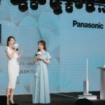 Patty Wu Instagram - ・ 上週為了洗衣服，跟日本男子爭執洗衣精要放多少🤣，我說他放不夠，他說我都放太多，你們都看得懂量杯的量嗎？ 還是都憑感覺憑心情亂加一通？ 前幾天出席Panasonic春夏新品發表會，洗衣機可以自動加洗劑了誒！！還有一堆厲害的功能，整個活動上，我一直讚嘆科技真好，人類要做的麻煩事愈來愈少☺️ 還有日本男子一直嚷嚷說要買的電鬍刀，不到半個手掌大小，直接可以放進西裝口袋，整台白色石紋美到瘋掉！兩個月前他在日本商場，看影片看了半小時說好心動，決定要買結果根本賣到缺貨，終於等到進台灣！ 活動結束跟日本總部飛來的長官打招呼，他們用日文一直說，「旦那さんやっと買えますね」，（你先生終於可以買得到了欸）重複跟我講了三次！有夠可愛！ 回家後日本男子說，欸，七夕好像快到了吼！ 🤔👀😗 請問，我該注意些什麼？ #吳怡霈 #wuipei29 #パティ #日系質感家電 #panasonic
