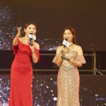 Patty Wu Instagram - ・ 怕大家今晚降溫太冷，看我的禮服照，也許會稍微熱一點，因為最冷的是台上的我們。 女明星不在乎冷不冷，只在乎美。 Dress @jasmine_galleria_taipei Jewelry @swarovski Makeup/hair @wocorey #吳怡霈 #wuipei29 #パティ #主持女子 #尾牙主持 #活動主持 #典禮主持 #寶佳機構2023尾牙晚宴