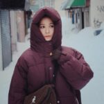 Patty Wu Instagram - ・ 2024ただいま，北海道。 很多人問我，為什麼冬天一直在北海道？因為這裡太迷人，每年想說選別處旅遊好了，最後依舊買了北海道機票。 今天又吃了好多驚喜的食物，散步一整天，去了北海道神宮、円山動物園、沒有行程頭腦放空。 可能在很冷的地方，腦子轉速會變慢，心會放慢、雪上也走不快，這是為什麼我迷戀北海道的原因。 需要在非工作的時候，放很慢。 Outfits @greenpea_tw #吳怡霈 #wuipei29 #パティ #旅 #北海道 #北海道神宮 #円山動物園