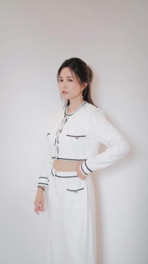 Patty Wu Instagram - ・
有點優雅有點辣
想訂做一套收藏

Outfits @jasmine_galleria_taipei 

#吳怡霈 #wuipei29 #パティ