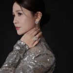 Patty Wu Instagram – ・
🏆第58屆金鐘獎🏆
綜藝節目獎/綜藝節目主持人獎

✨紅毯禮服✨

Makeup @yuiki1111 
Makeup Assistant @oliver_cai_
Hair @signs0303
Photographer @loyuting_ 
Stylist @arvi1002
Styist assistant @julianneleigh_uy
Nail stylist @elamornails_taipei 

Dress @newarrivals.co @FWRD
Jewelry @chaumetofficial 
#Chaumet #BeeMyLove #DoItLikeJosephine
Shoes @bellabelleshoes