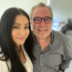 Paty Díaz Instagram - Nueva aventura, nuevo personaje, nueva historia… Me siento feliz, agradecida y bendecida. Gracias por esta oportunidad, gracias por la confianza @jovenignacito Mi querido productor, Ignacio Sada🙏🏼 Bienvenida a mi vida Eréndira “MAÑANA SONRIENTE , eso significa ERÉNDIRA” #NadieComoTu 👏🏼 📺❤️ #televisaunivision #interpretacion #actriz #actress #actrizmexicana #produccion #dirección #texto #escritor #set