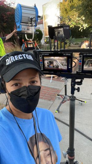Paula Garcés Instagram - In case you missed I directed episode 6 of this first season of @freeridge streaming now only on @netflix and I would really love it if you could check it out!
@freeridge streaming now on @netflix !
Thank you 🙏 
#director #directora #actriz #actress #tellingstories #ilovetotellthestory