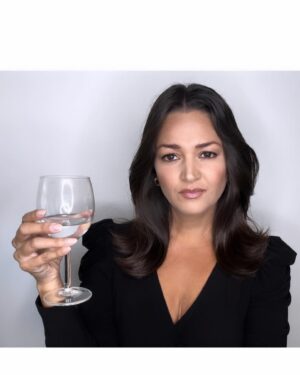 Paula Garcés Instagram - So happy to be auditioning again cheers everyone!
#selftape
#audition 
#actress