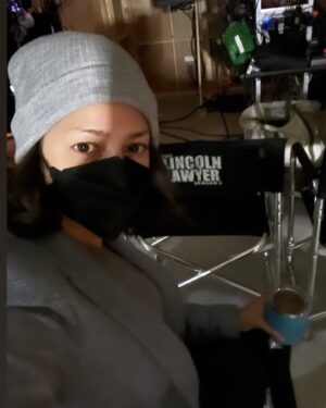 Paula Garcés Instagram - What I’m doing for my Birthday!
Thank you everyone @netflix @aetv #lincolnlawyer @dailynrod @boxerbray10 for making this happen!
#director
#directorshadow 
#mybirthday 
#actress
#onset #setlife #lincolnlawyer #latinadirector