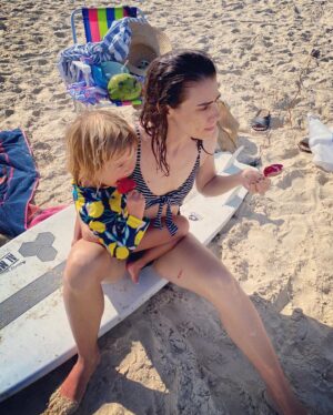 Paula Reca Instagram - Último día 🌊 con Pipa
Brasil 💖
#family #sobrina