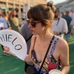 Paula Malia Instagram - Sónar 🐬🪐 Gracias @desigual por este finde maravilloso❤️‍🔥 (Por cierto con @albapujolorriols , a parte de ser las reinas de los autos de choque, estamos lanzando una nueva línea de abanicos customizados para festivales, se aceptan encargos por DM hahaha @tiny.shits )