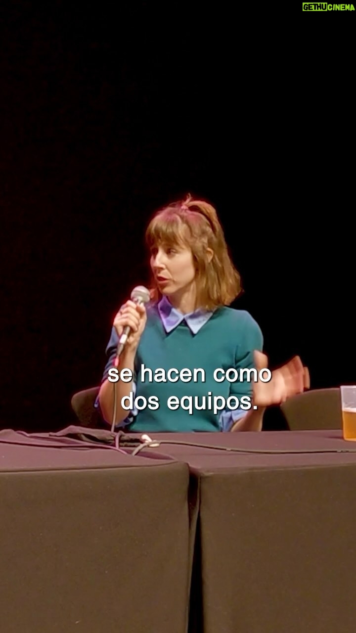 Paula Malia - 54.3K Likes - 🚎📱LA RUINA con @ignasitf, @cap0 y @paulamalia que se convirtió en la protagonista de una película de acción por culpa de iPhone.
