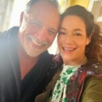 Paula Neves Instagram - O que eu gosto deste homem! Trabalhar ao lado dele foi uma honra, um privilégio e um enorme prazer! Todos os dias falámos de teatro, todos os dias me ensinou ❤️ Gosto de ti António Hoje somos todos Capelo ❤️ @capelo_antonio