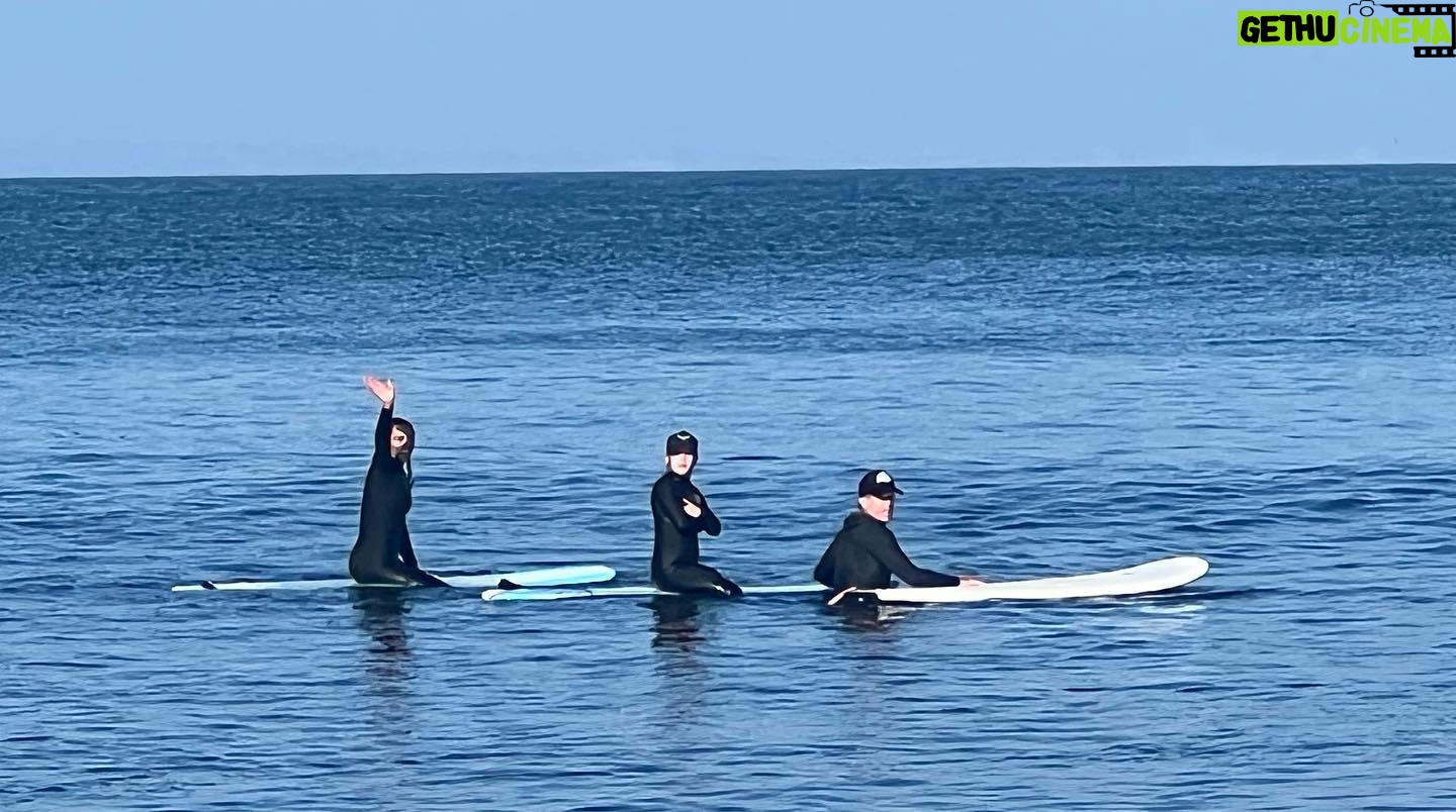 Paula Patton Instagram - ...Surf Part 2: We fall, but we get up. Never give up🌊🌈 So grateful for my friend and phenomenal teacher, Steve Drobny, who helped me achieve a dream!!!🙏🏽🌊 I hope you all have a blessed Sunday!!!🙏🏽✨🌊