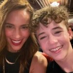 Paula Patton Instagram - MJ at the Pantages ❤️🎶… Julian and I LOVED the show! @romanwbanks was phenomenal! ✨✨🕺🏾🕺🏾💛💛 @hollywoodpantagestheatre @broadwayinhollywood @mjthemusical