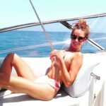 Paula Prendes Instagram - Ola de calor! 🔥 Al agua patas! 🦢💦 #summertime