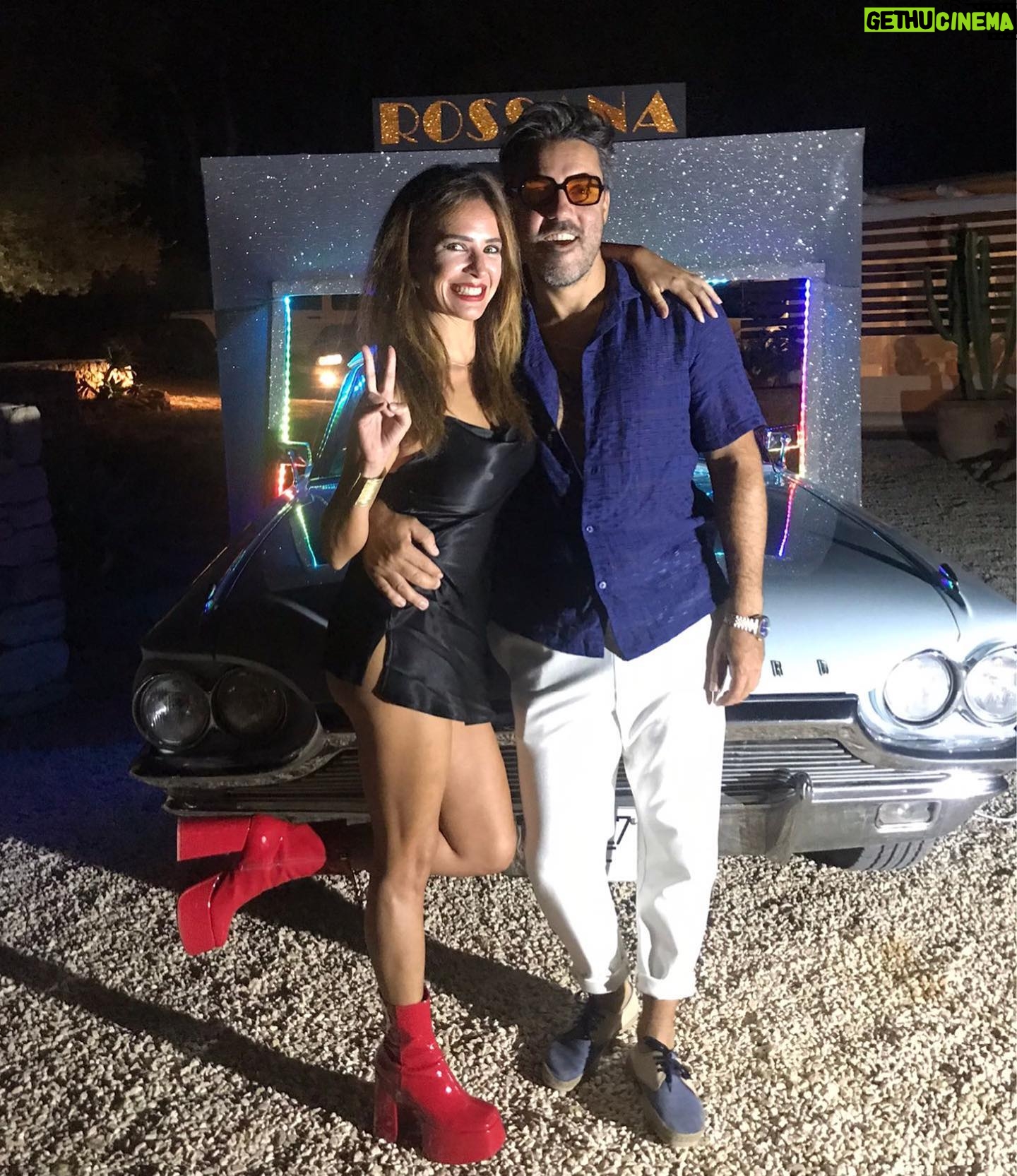 Paula Prendes - 5.8K Likes - Bye bye #verano! Gracias por tanto! Que el otoño que sigue tus pasos no enfríe lo que el sol calentó. ❤️🔥☀️💦
#Ibiza #rossanaparty @sail.away.charter.ibiza