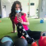 Paula Prendes Instagram - Que los #39años que me están a punto de caer me pillen trabajando, en todos los sentidos. Llevo 7 meses entrenando en @trainingboutique_ Aquí he aprendido a crecer con mis rutinas deportivas, a controlar mi cuerpo, a superarme en fuerza…Y todo eso se traduce en sentirme mejor. Gracias a un equipo de people que es la leche! Por otros 7 meses más! ❤️💪🏽 @carchmb (primona) @javiercarbajo_s @carpare_ @javileron @raulrulo_trainer @hectorsanzs 🙏
