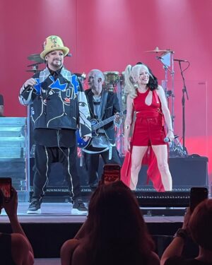 Pauley Perrette Instagram - Oh my…
@boygeorgeofficial and @berlinofficialband at the @HollywoodBowl last night. 
So everything.