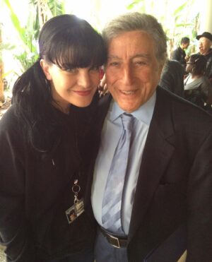 Pauley Perrette Instagram - Oh my….
#TonyBennett 
Because I was at the #grammys like 6 years in a row and met everyone…
I am often asked 
“Who is the nicest?”.
Top three?
@taylorswift 
#taylorswift
@davestruestories #davegrohl 
And yes of course…
@itstonybennett 
Tony coming up to me and what he said to me is still one of the most incredible unbelievable things that happened to me while wandering through the entertainment industry.
I’ll probably put it in my book (it’s coming)
He was as
Magical
Beautiful 
Graceful
Funny 
Warm 
Amazing 
As you’d hope.
I was blessed to share space with him. 
#RIP MAN
And thanks.