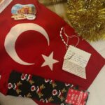 Paulina Vetrano Instagram – Mi navidaT 2023: En una habitación de un hotel en Turquía! No lo olvidaré jamás! Salú y amor para todos 🥂🎄🤍