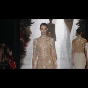 Pauline Hoarau Instagram - This collection is outstanding !!!
No other words 🙌🏼 ✨ 

I loved every single piece 🔥
Thank you for having me and for these beautiful looks @zuhairmuradofficial @sagliogeraldine @cococasting
Bravo @zuhairmuradprivate ❤️