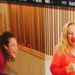 Pauline Bression Instagram - En retrouvant ces photos, je me souviens comme les conditions de tournage étaient compliquées 🤩 Le décor, l’ambiance entre nous tous…un enfer ! « Meurtre aux îles de Lerins » samedi 1er juin sur @france3